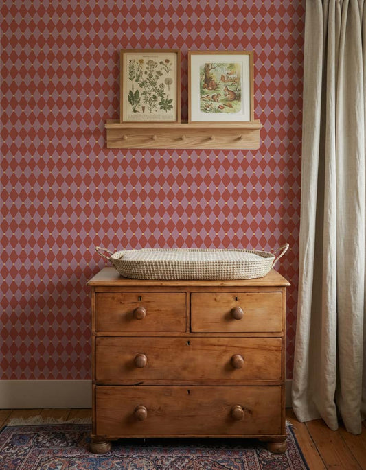 Behang Atelier Chien Harlekijn Roze Rood