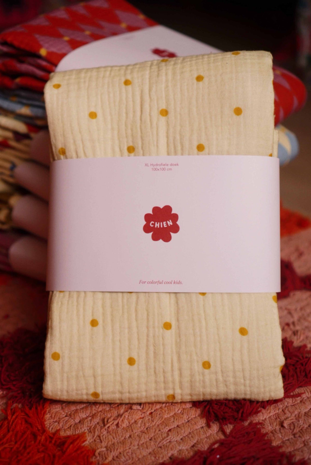 XL Hydrofiele doek Polkadot Okergeel