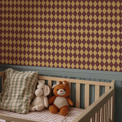 Behang Atelier Chien Harlekijn Bordeaux Okergeel